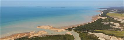 Carmila Beach - QLD (PBH4 00 18773)